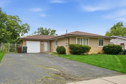 Photo of 17790 HARVARD Lane, Country Club Hills, IL 60478 (MLS # 12668723)