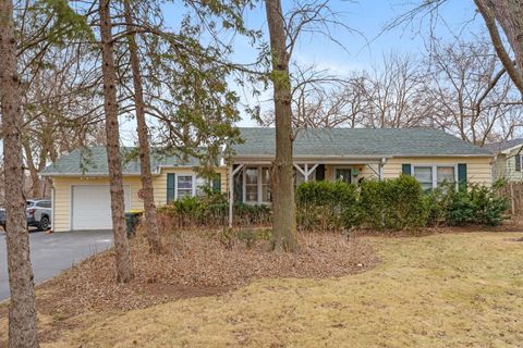 Photo of 4715 W Crystal Lake Road, McHenry, IL 60050 (MLS # 12555092)