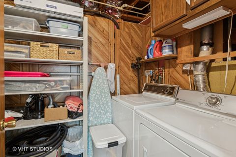 Tiny photo for 110 N Caroline Avenue, Elmhurst, IL 60126 (MLS # 12399431)