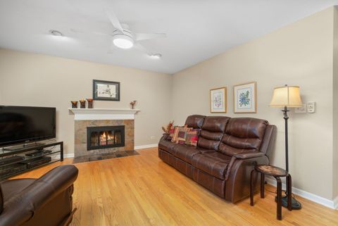 Tiny photo for 111 Midway Lane, Vernon Hills, IL 60061 (MLS # 12501833)