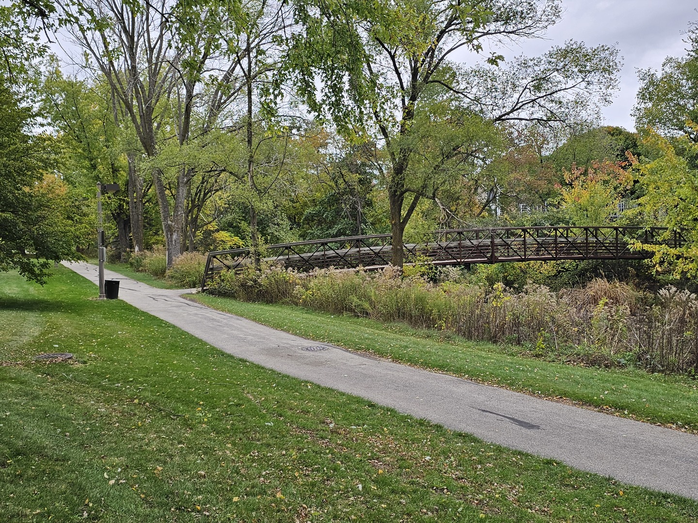 Vernon Hills, Illinois 60061, United States, 4 Bedrooms Bedrooms, ,3 BathroomsBathrooms,Residential,Contingent,247027