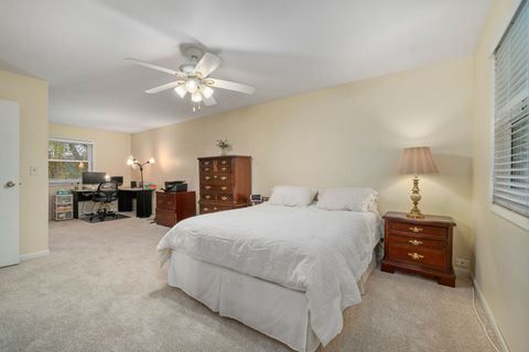 Tiny photo for 111 Midway Lane, Vernon Hills, IL 60061 (MLS # 12501833)