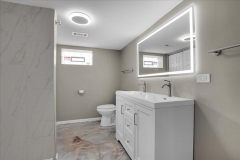 Tiny photo for 9606 S Eggleston Avenue, Chicago, IL 60628 (MLS # 12718618)