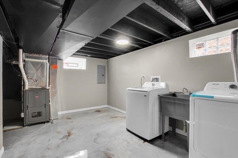 Tiny photo for 9606 S Eggleston Avenue, Chicago, IL 60628 (MLS # 12718618)