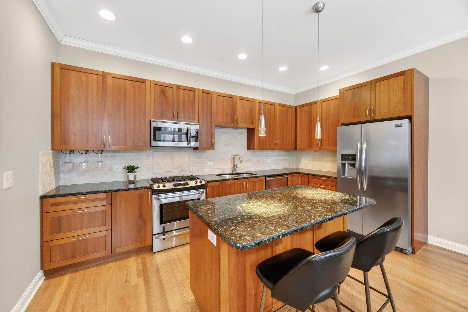 2245 W North Avenue 202