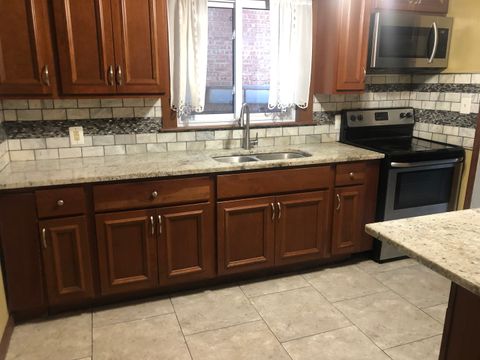 Tiny photo for 7153 W 72nd Street, Nottingham Park, IL 60638 (MLS # 12545729)