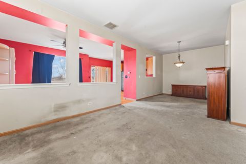 Tiny photo for 601 W Kristina Lane, Round Lake, IL 60073 (MLS # 12597865)