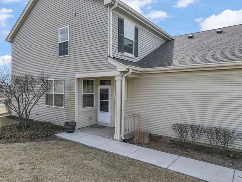 Tiny photo for 601 W Kristina Lane, Round Lake, IL 60073 (MLS # 12597865)