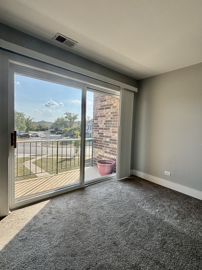 14949 Lakeview Drive 204