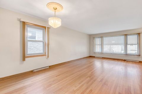 Tiny photo for 3253 N Austin Avenue, Chicago, IL 60634 (MLS # 12530988)