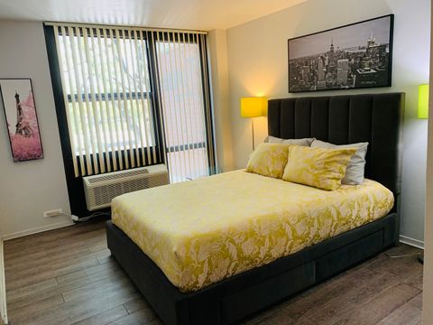 Tiny photo for 3021 S Michigan Avenue #304, Chicago, IL 60616 (MLS # 12459351)