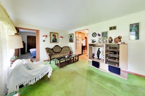 Tiny photo for 980 Kenilworth Terrace, Lake Zurich, IL 60047 (MLS # 12727170)