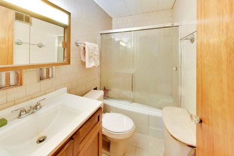 Tiny photo for 980 Kenilworth Terrace, Lake Zurich, IL 60047 (MLS # 12727170)