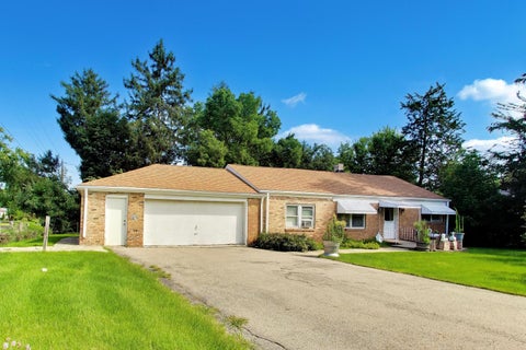 Tiny photo for 980 Kenilworth Terrace, Lake Zurich, IL 60047 (MLS # 12727170)