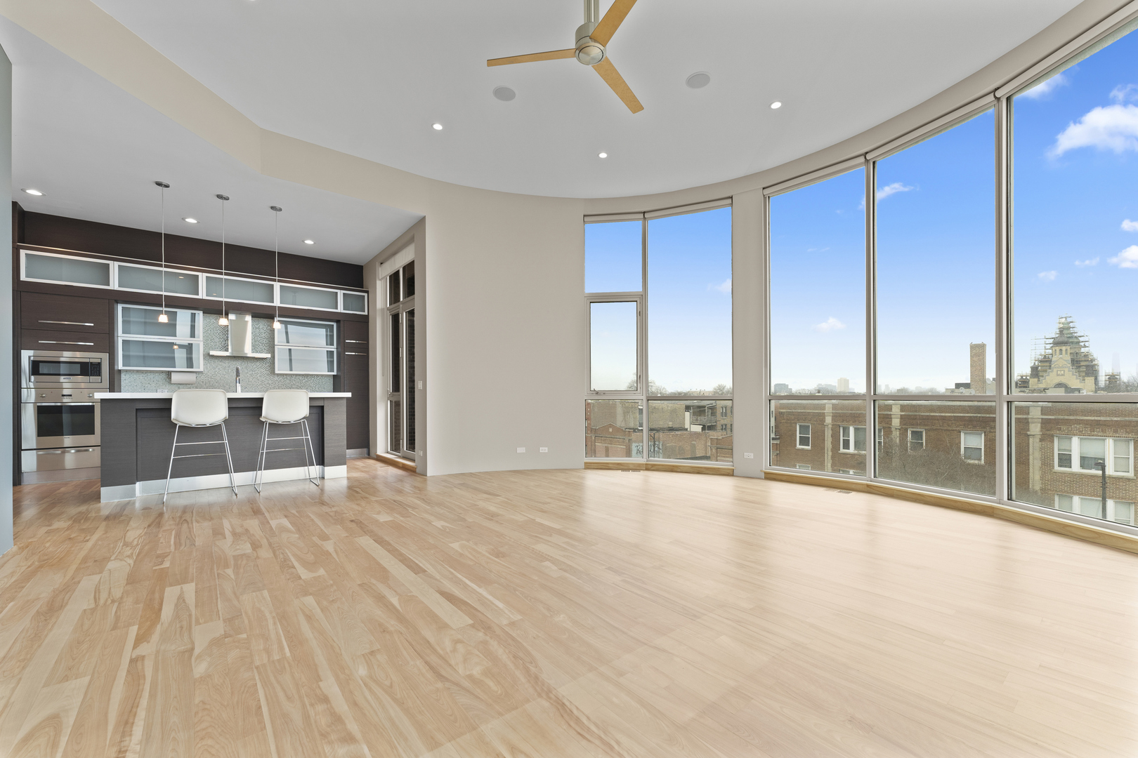 2408 W Rice Street 401