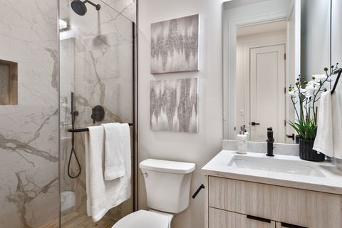 Tiny photo for 5616 N Francisco Avenue, Chicago, IL 60659 (MLS # 12593190)