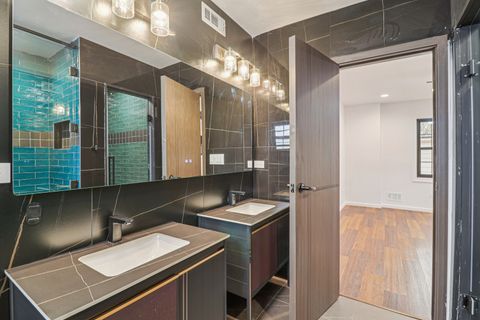 Tiny photo for 1509 Center Street, Des Plaines, IL 60018 (MLS # 12588683)