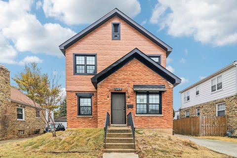 1509 Center Street Des Plaines IL 60018