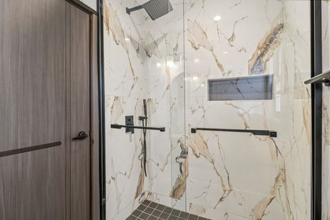 Tiny photo for 1509 Center Street, Des Plaines, IL 60018 (MLS # 12588683)