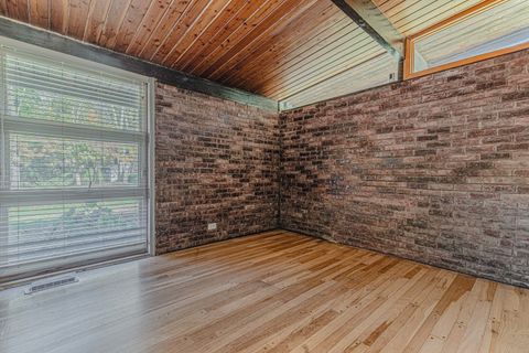 Tiny photo for 3109 11th Street, Winthrop Harbor, IL 60096 (MLS # 12503051)