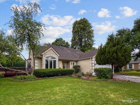 Photo of 116 Pipers Drive, Bartlett, IL 60103 (MLS # 12460403)