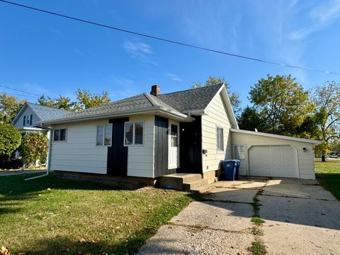 Photo of 1526 Crosat Street, Lasalle, IL 61301 (MLS # 12474443)