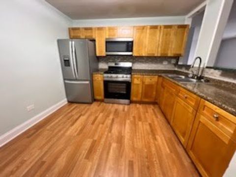 Tiny photo for 8999 Kennedy Drive #1B, Des Plaines, IL 60016 (MLS # 12485181)