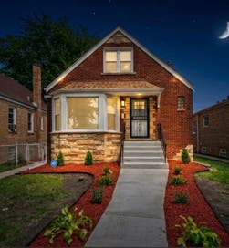 7917 S Christiana Avenue Chicago IL 60652