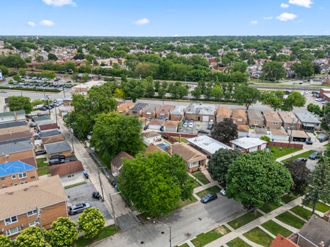 Tiny photo for 7917 S Christiana Avenue, Chicago, IL 60652 (MLS # 12726436)