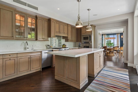 Tiny photo for 840 N LAKE SHORE Drive #401, Chicago, IL 60611 (MLS # 12789659)