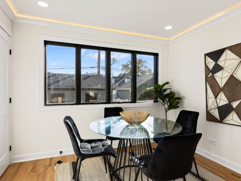 Tiny photo for 5625 W Leland Avenue, Chicago, IL 60630 (MLS # 12524448)