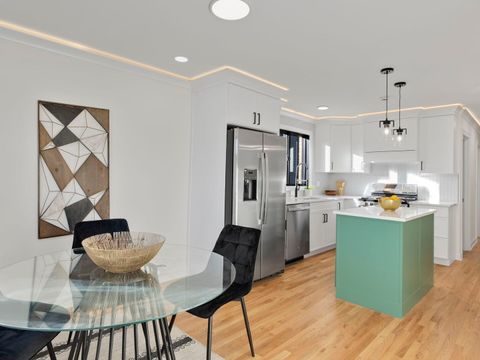 Tiny photo for 5625 W Leland Avenue, Chicago, IL 60630 (MLS # 12524448)