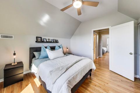 Tiny photo for 1537 W Augusta Boulevard #3R, Chicago, IL 60642 (MLS # 12551953)