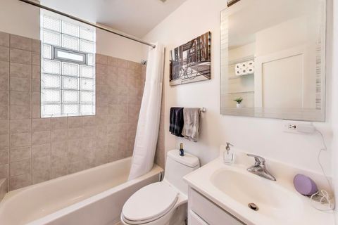 Tiny photo for 1537 W Augusta Boulevard #3R, Chicago, IL 60642 (MLS # 12551953)