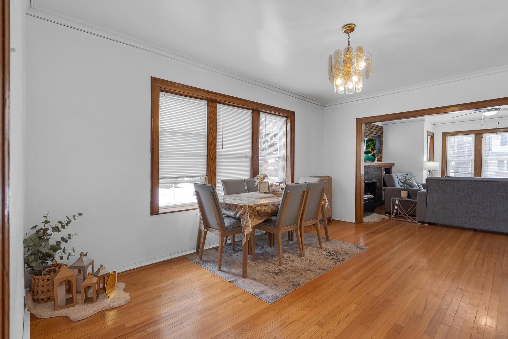 4901 N Marmora Avenue