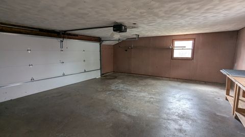 Tiny photo for 1 Parkwood Drive, Davenport, IA 52803 (MLS # 12597959)