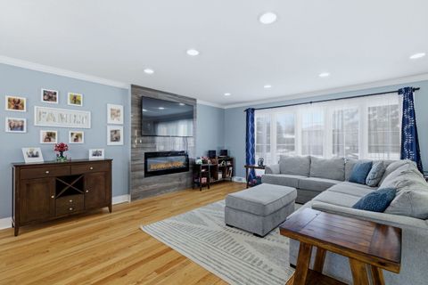 Tiny photo for 15113 Willow Lane, Oak Forest, IL 60452 (MLS # 12560573)