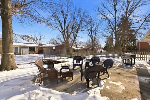 Tiny photo for 15113 Willow Lane, Oak Forest, IL 60452 (MLS # 12560573)