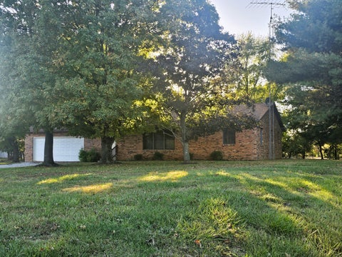 Tiny photo for 14541 N Morton Lane, Mt Vernon, IL 62864 (MLS # 12663711)