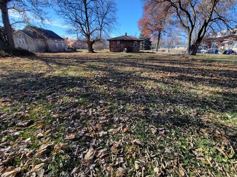 Tiny photo for 1352 Chartres Street, Lasalle, IL 61301 (MLS # 12518534)