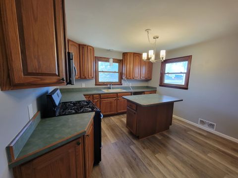 Tiny photo for 1352 Chartres Street, Lasalle, IL 61301 (MLS # 12518534)