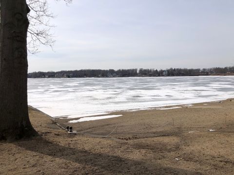 Tiny photo for 18269 Hiawatha Court, Hudson, IL 61748 (MLS # 12565293)