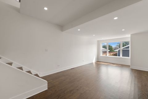 Tiny photo for 2733 Wesley Avenue, Berwyn, IL 60402 (MLS # 12577355)