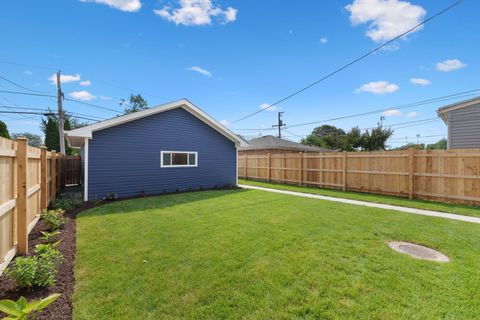 Tiny photo for 2733 Wesley Avenue, Berwyn, IL 60402 (MLS # 12577355)