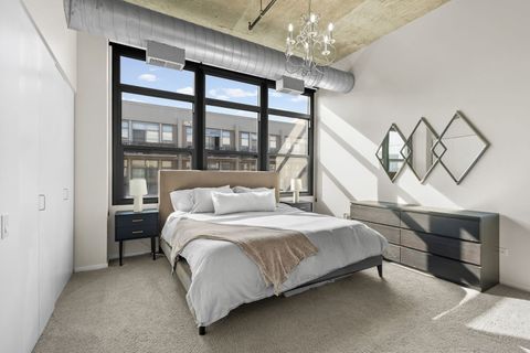 Tiny photo for 900 N Kingsbury Street #1071, Chicago, IL 60610 (MLS # 12555830)