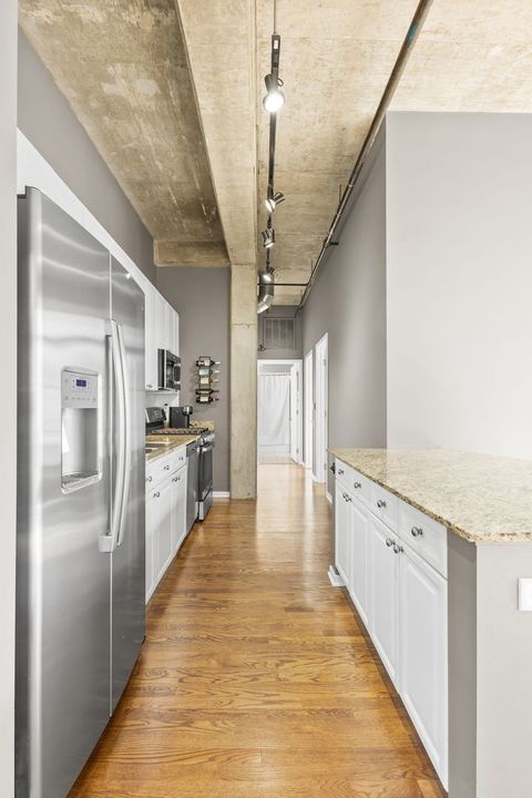 Tiny photo for 900 N Kingsbury Street #1071, Chicago, IL 60610 (MLS # 12555830)