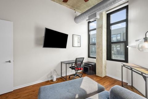 Tiny photo for 900 N Kingsbury Street #1071, Chicago, IL 60610 (MLS # 12555830)