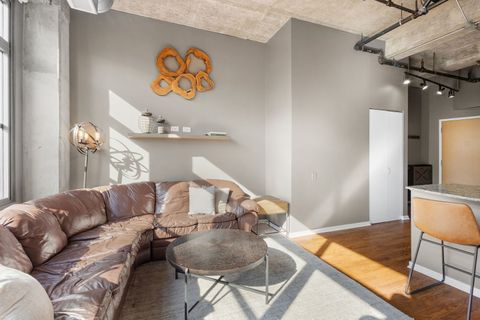 Tiny photo for 900 N Kingsbury Street #1071, Chicago, IL 60610 (MLS # 12555830)