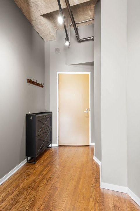 Tiny photo for 900 N Kingsbury Street #1071, Chicago, IL 60610 (MLS # 12555830)