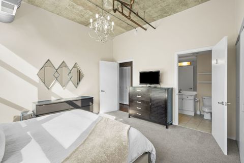 Tiny photo for 900 N Kingsbury Street #1071, Chicago, IL 60610 (MLS # 12555830)